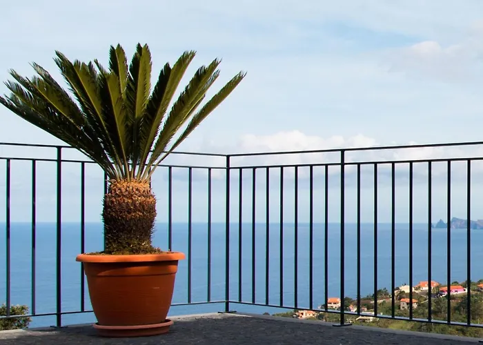 Tatil Evi Elegantes Haus In Santana Mit Garten Und Grill By Interhome Santana (Madeira)