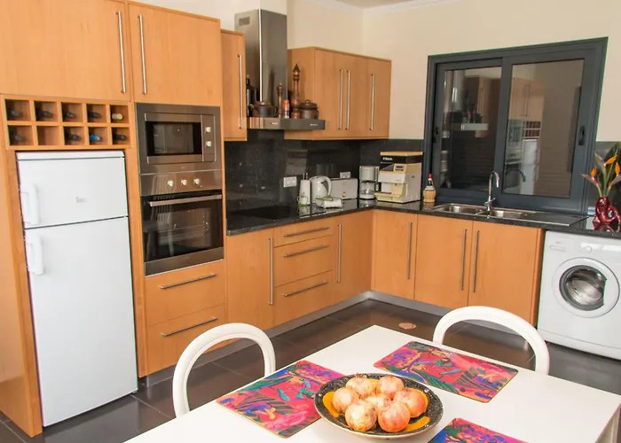 Сasa de vacaciones Elegantes Haus In Santana Mit Garten Und Grill By Interhome *