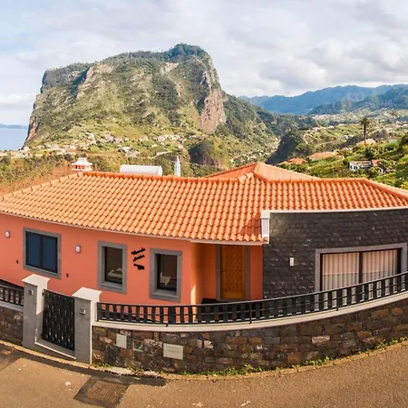 Elegantes Haus In Mit Garten Und Grill By Interhome Santana (Madeira)