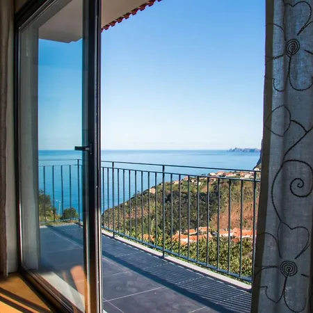 Casa vacanze Elegantes Haus In Mit Garten Und Grill By Interhome Santana (Madeira)